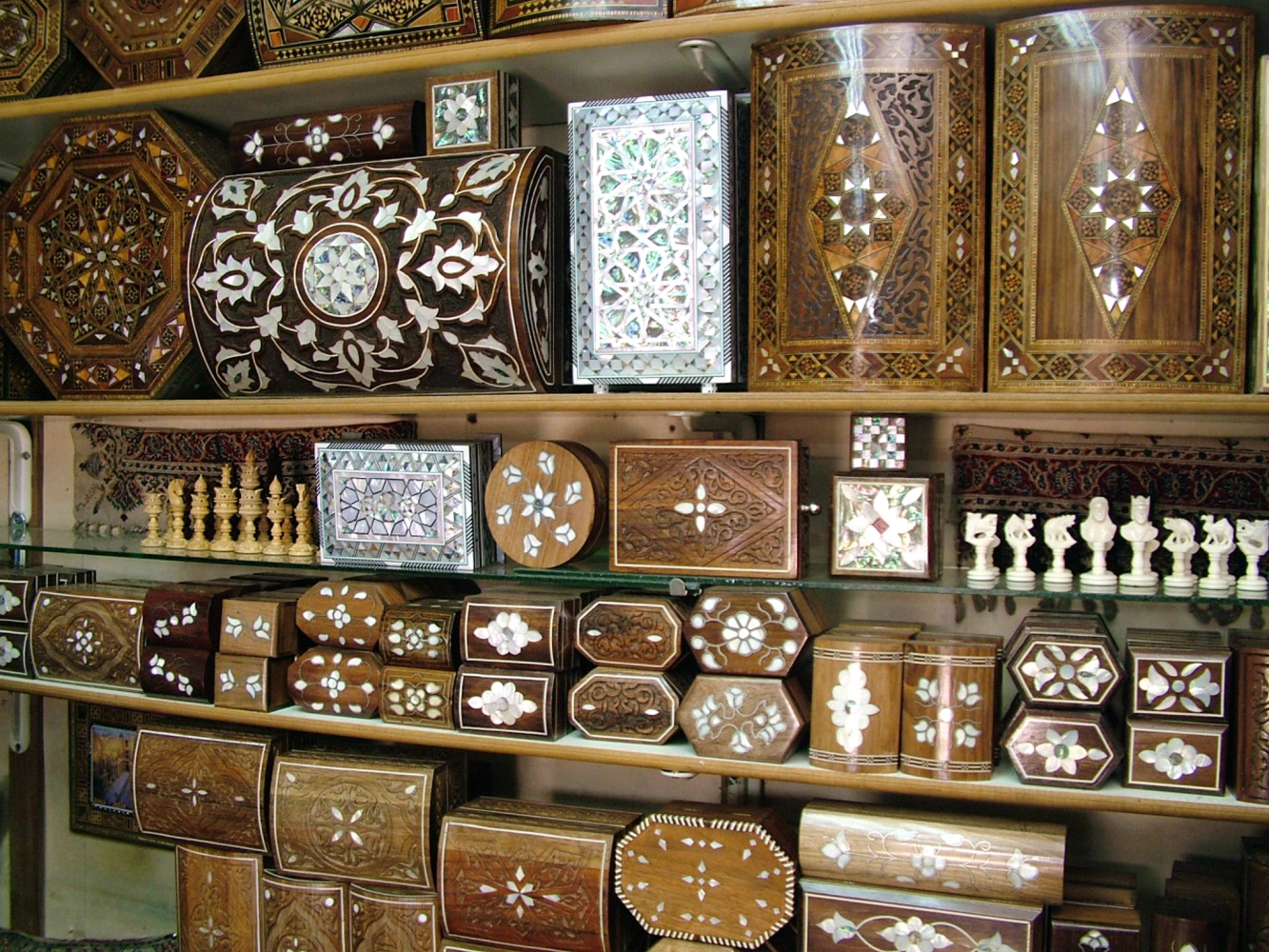 الموزاييكُ الخَشَبِيُّ