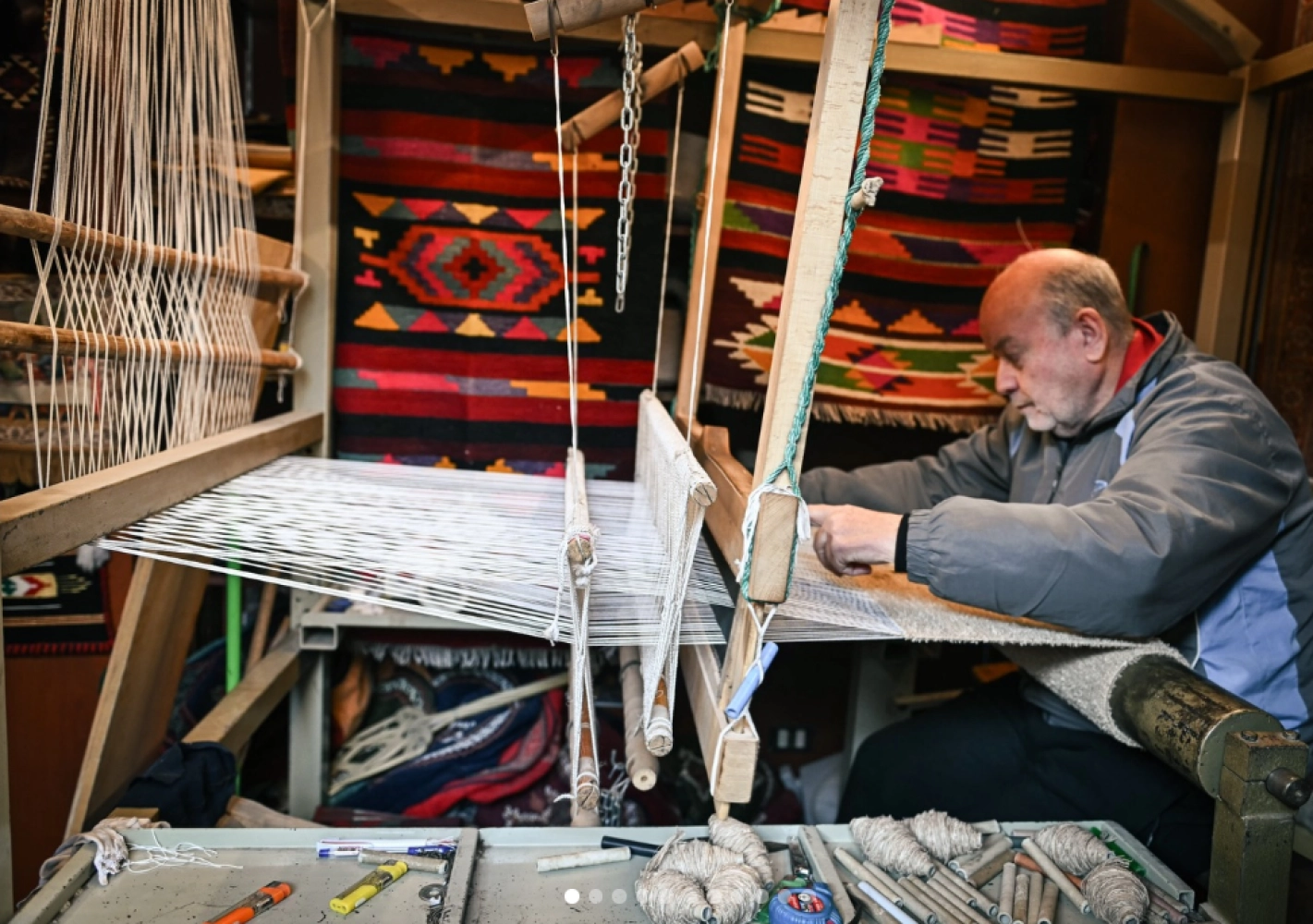 Damascene Carpets and Rugs