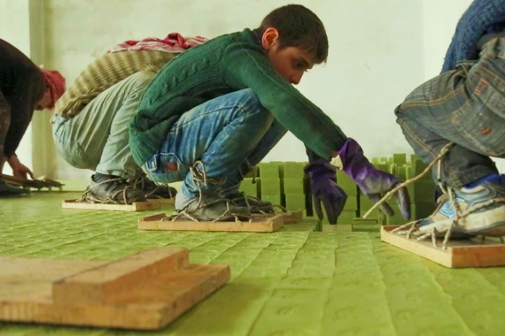 Laurel soap manufacturing